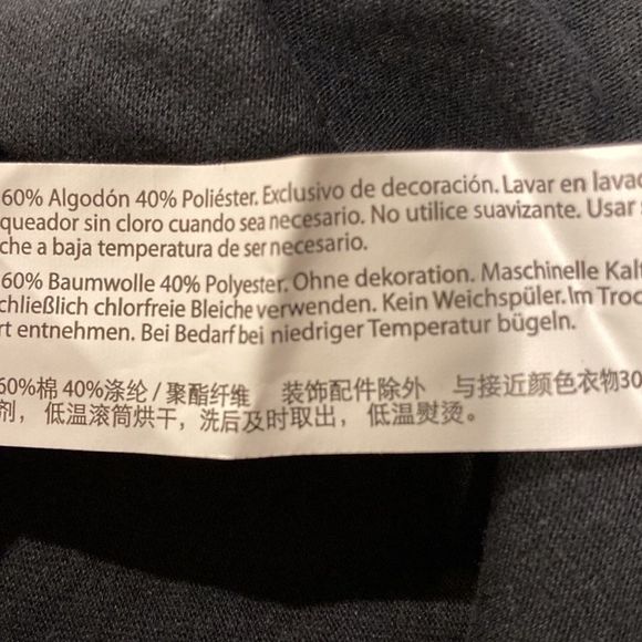 Black Keyhole Long-Sleeve Top Large NWT - Picture 7 of 7